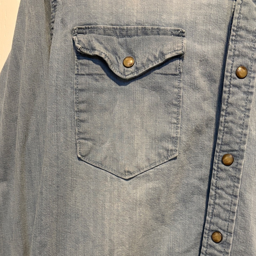 Wrangler Light Blue Denim Snap-Front Western Shirt - Picture 5 of 7